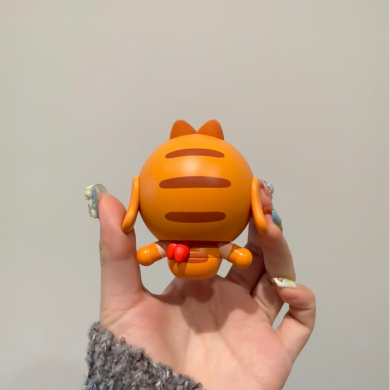 Подлинная оранжевая фигурка Po – обзор и цена Model Kit Figure